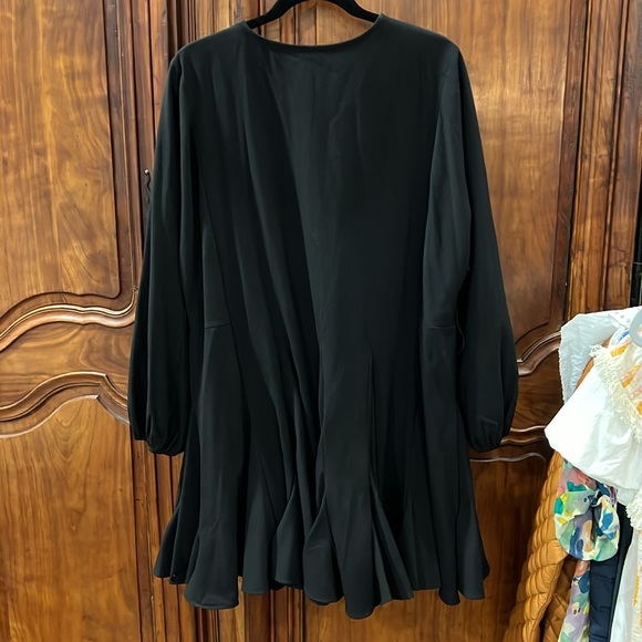 Gianni Bini Charlie solid black dress size medium - Picture 7 of 7